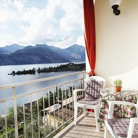 Le Balze Apartment Malcesine